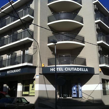 Hotel Ciutadella Roses Extérieur photo